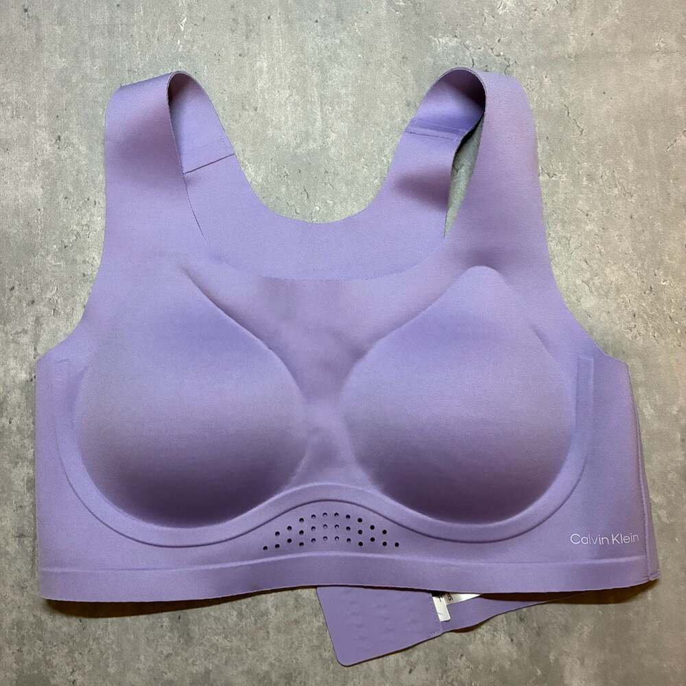 Calvin Klein Invisibles High Support Gel Wire Sports Bra Back Closure Small
